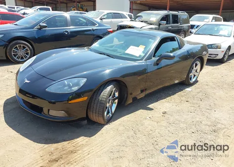 2008 Chevrolet Corvette z USA, uszkodzony, nr VIN 1G1YY26W685125868